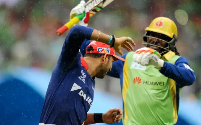 Chris Gayle having fun with Yuvraj Singh during Indian T20 League 2015